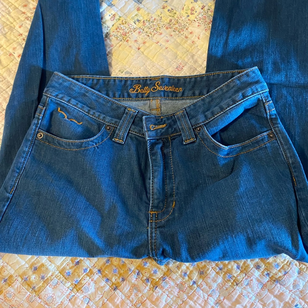 Kimes Ranch Betty 17